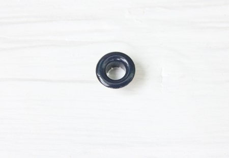 Люверс черная смородина, внутренний диаметр 5 мм., купить - БлагоЛис