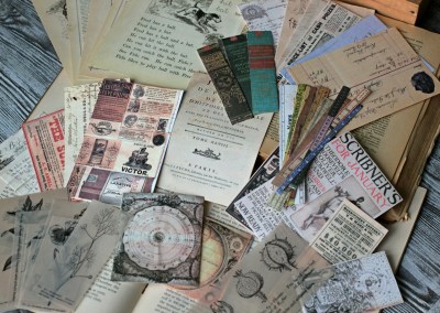 Большой набор страничек, карточек из текстурной бумаги, кальки "Книжная полка", 50 шт.