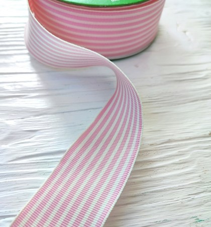 Лента ПЭ с продольными полосами 4 см, белый+розовый, May Arts, RG-5-12, цена за 1 ярд (90 см), купить - БлагоЛис